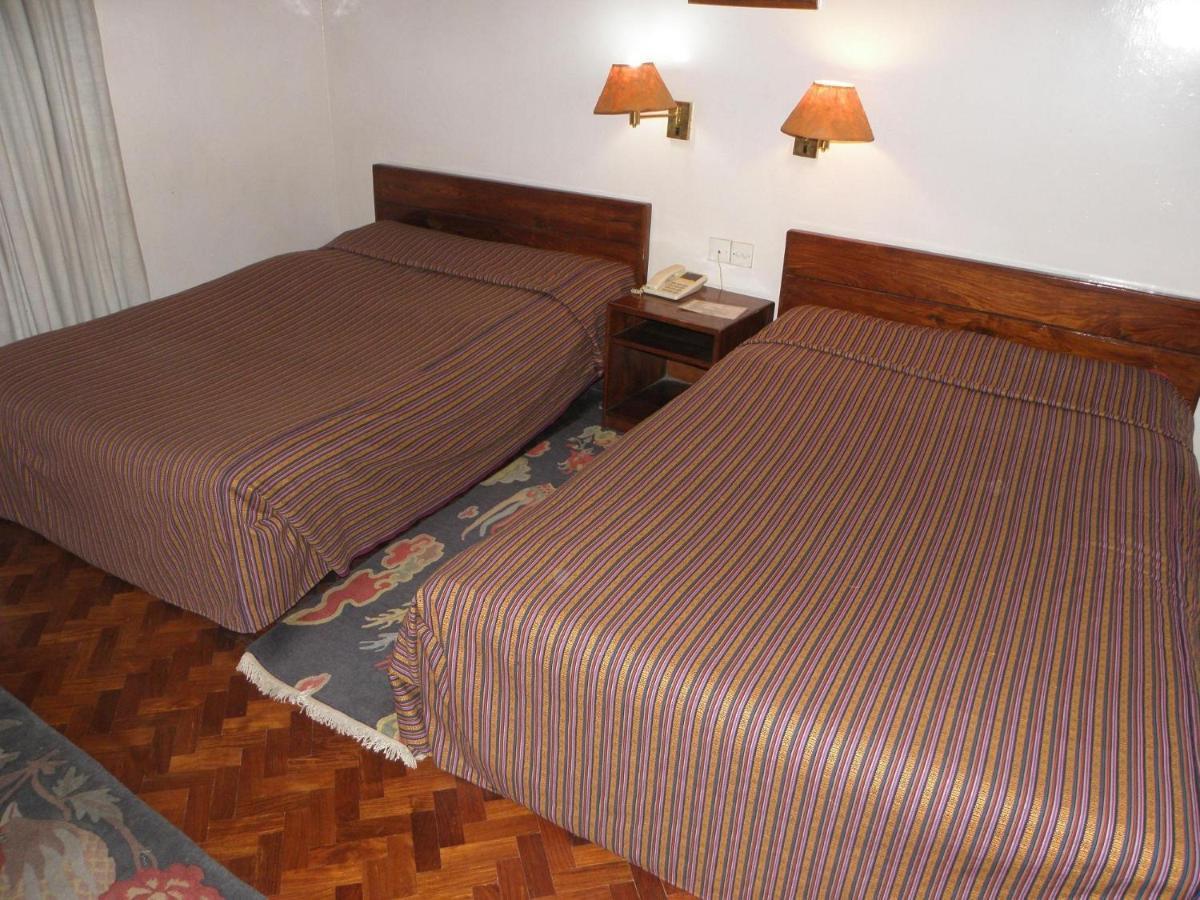 Vajra Hotel Kathmandu Buitenkant foto